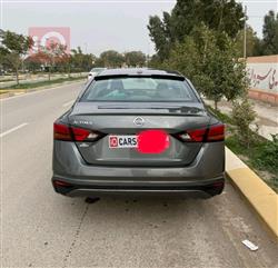 نيسان ألتيما